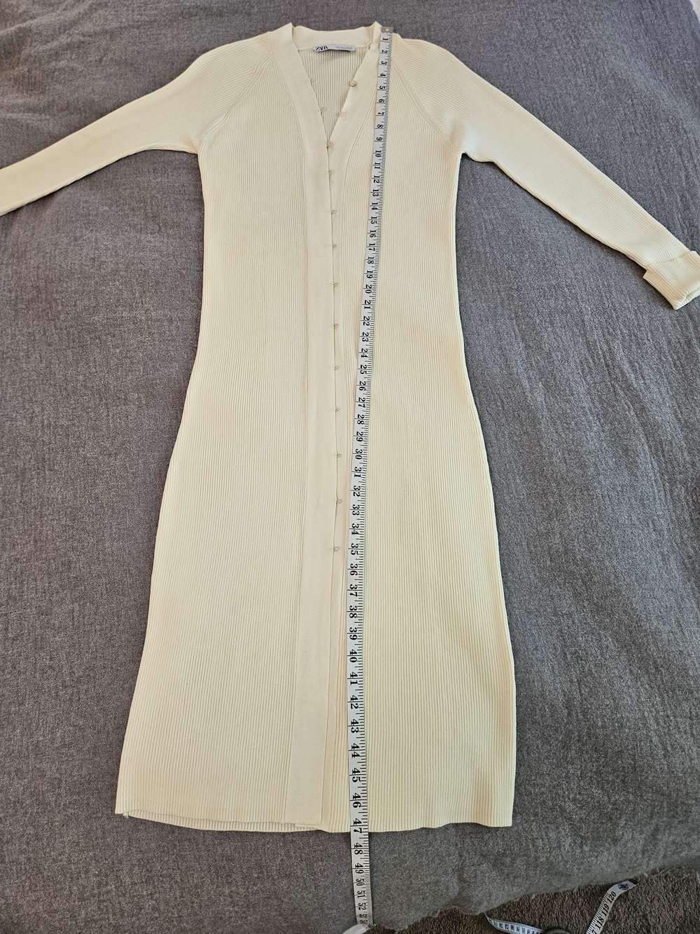 Zara Ribbed Knit Long Cardigan Dress Cream Off-White Button Down Size Medium - Picture 6 of 13